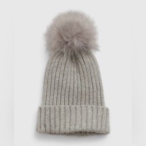 🩶 GAP Kids Gray Cotton Blend Knit Pom-Pom Beanie Hat